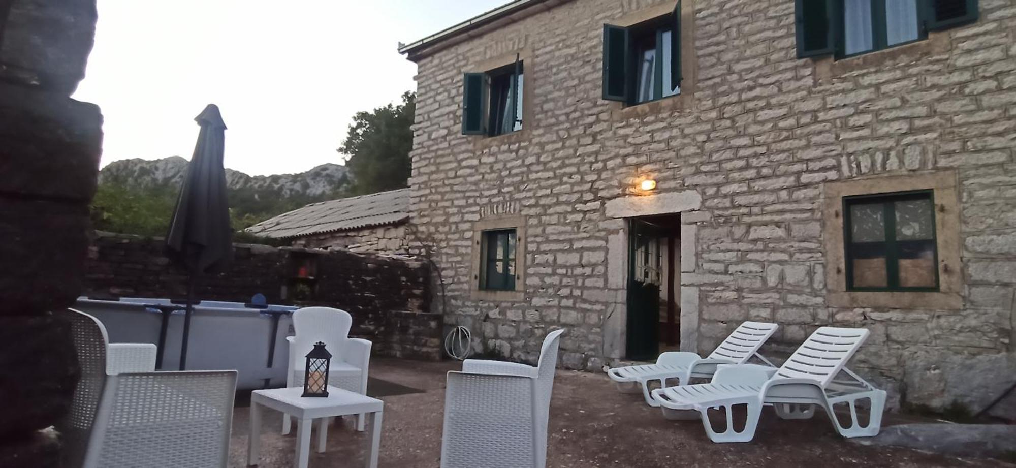 Vila Old House Djurovic Herceg Novi Exteriér fotografie